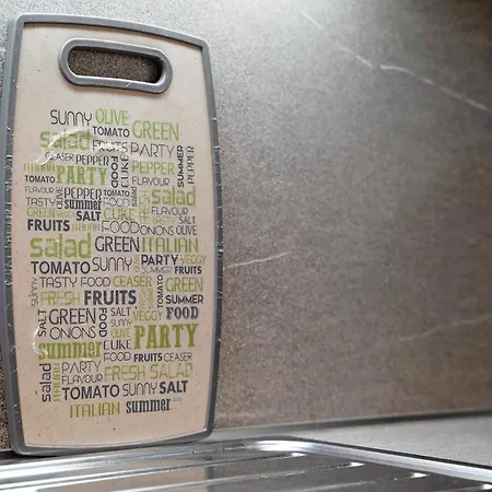 شقة Voelker هاسلاخ إيم كينزيجتال